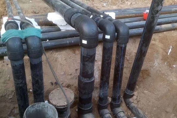 融着技術は HDPE 継手の漏れ防止特性にどのような影響を与えますか?